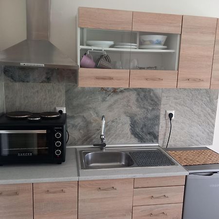Apartament Hra Loutráki Zewnętrze zdjęcie